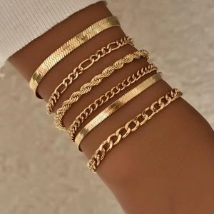 Set of 6 Bracelets, Multiple Curb, Herringbone, Snake, Figaro, Rope Chain